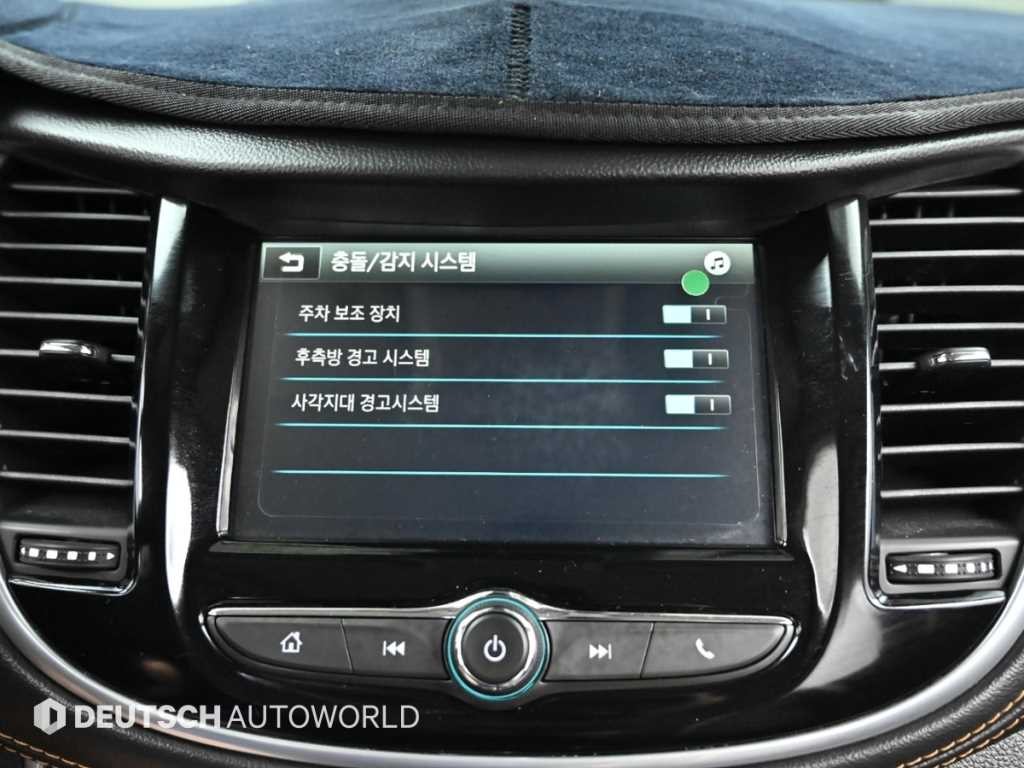 쉐보레 트랙스 더뉴트랙스 가솔린 1.4 프리미어 이미지 17