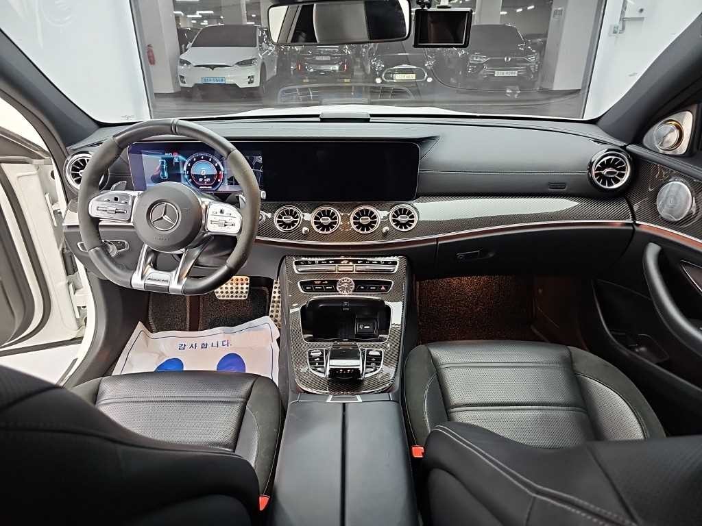 벤츠 E 클래스 E-클래스 W213 E63 AMG 4MATIC+ 이미지 7