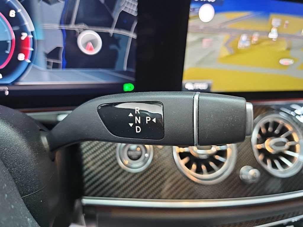 벤츠 E 클래스 E-클래스 W213 E63 AMG 4MATIC+ 이미지 8