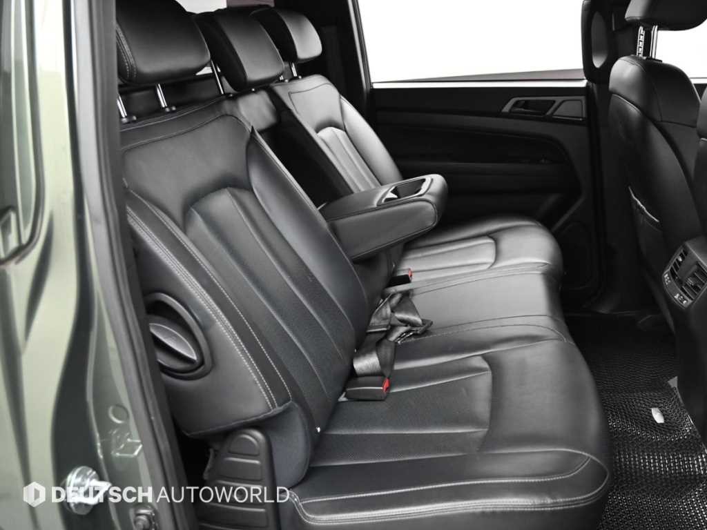 KG모빌리티(쌍용) 렉스턴 더 뉴 렉스턴 스포츠 디젤 2.2 4WD 노블레스 이미지 12