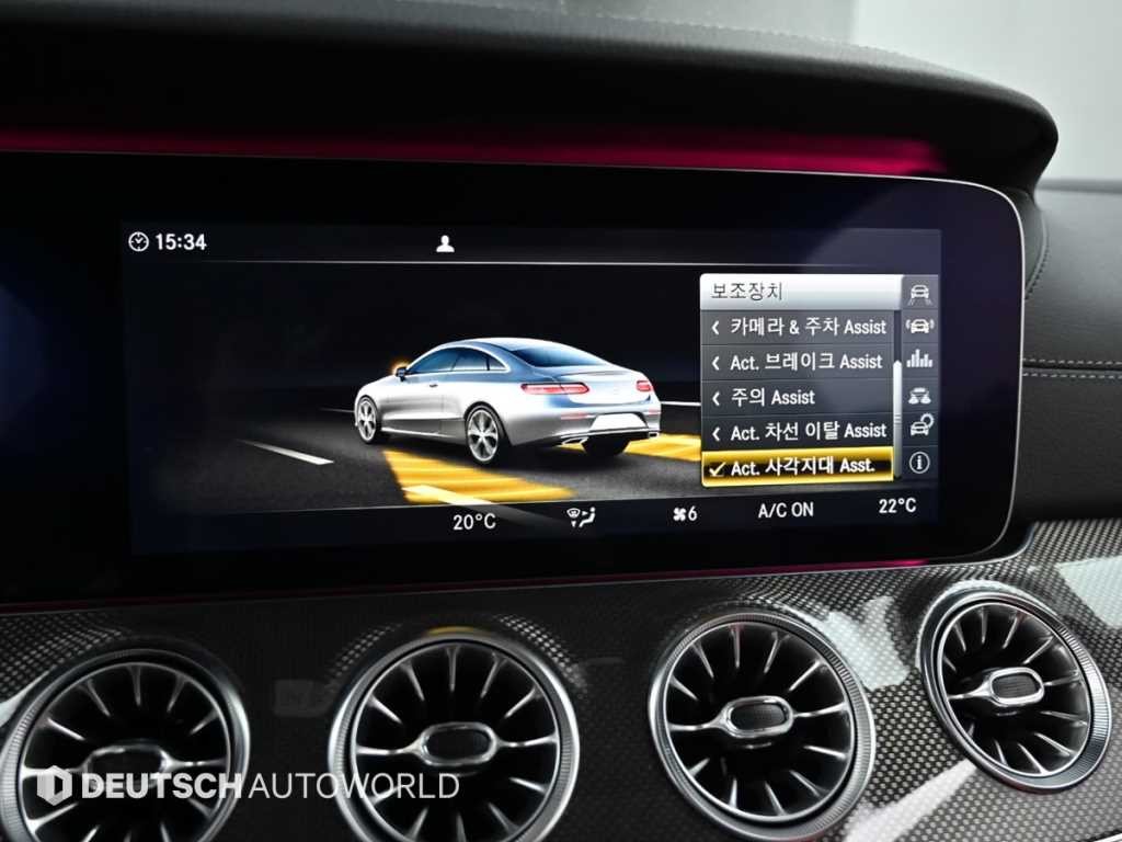 벤츠 E 클래스 E-클래스 W213 E400 4MATIC 쿠페 이미지 16