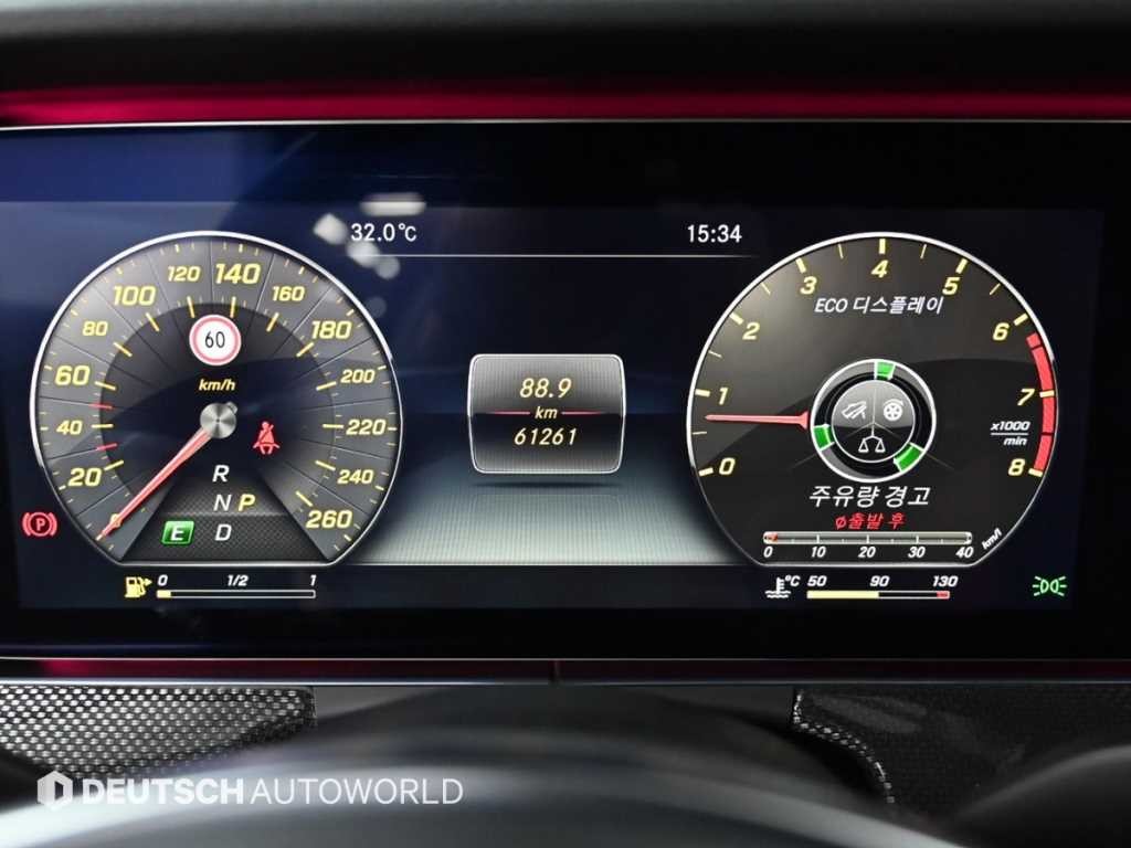 벤츠 E 클래스 E-클래스 W213 E400 4MATIC 쿠페 이미지 8