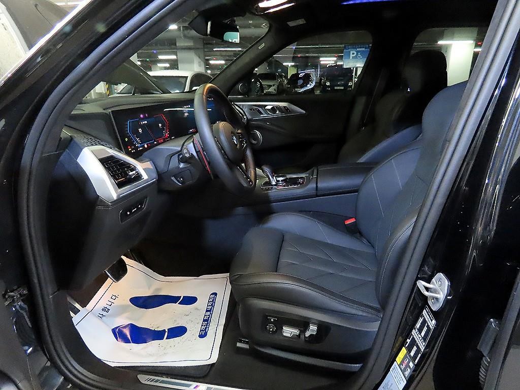 BMW XM XM (G09) 4.4 V8 PHEV 하이글로스 쉐도우 라인 이미지 6