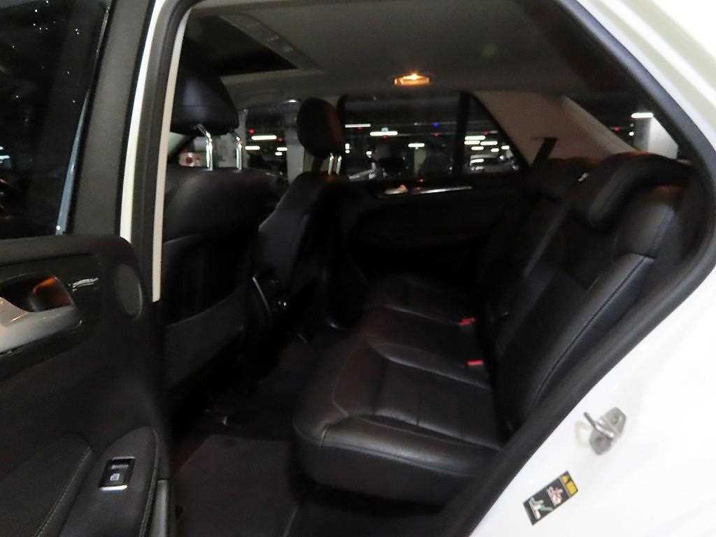 벤츠 GLE 클래스 GLE 클래스 W166 GLE 250 d 4MATIC 이미지 7
