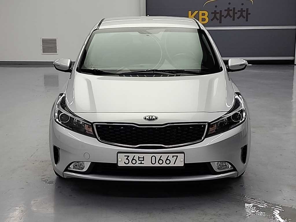 기아 K3 더뉴 K3 1.6 VGT 트렌디 이미지 2