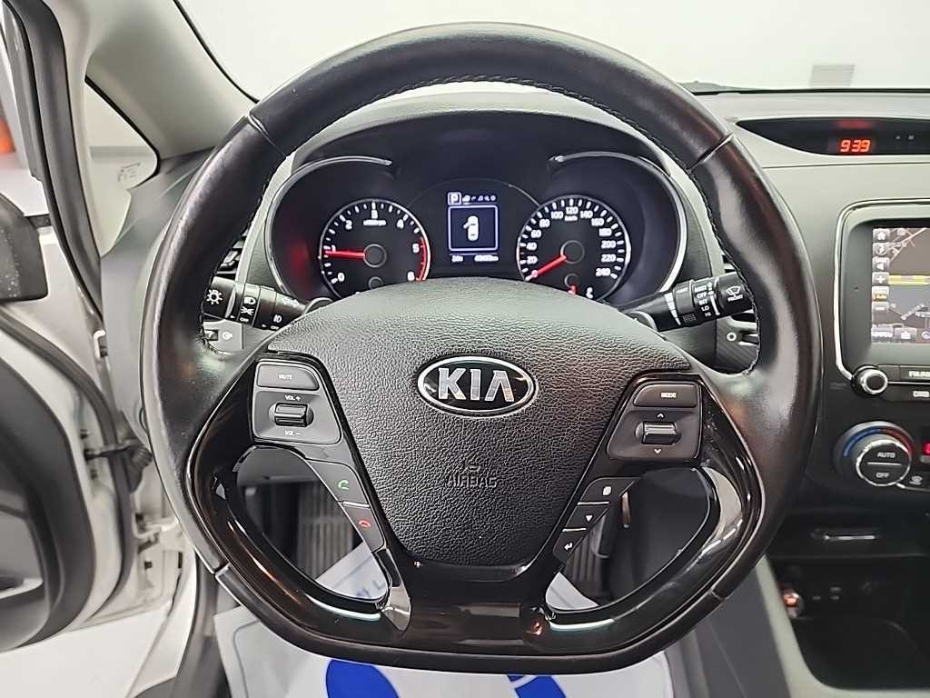 기아 K3 더뉴 K3 1.6 VGT 트렌디 이미지 9