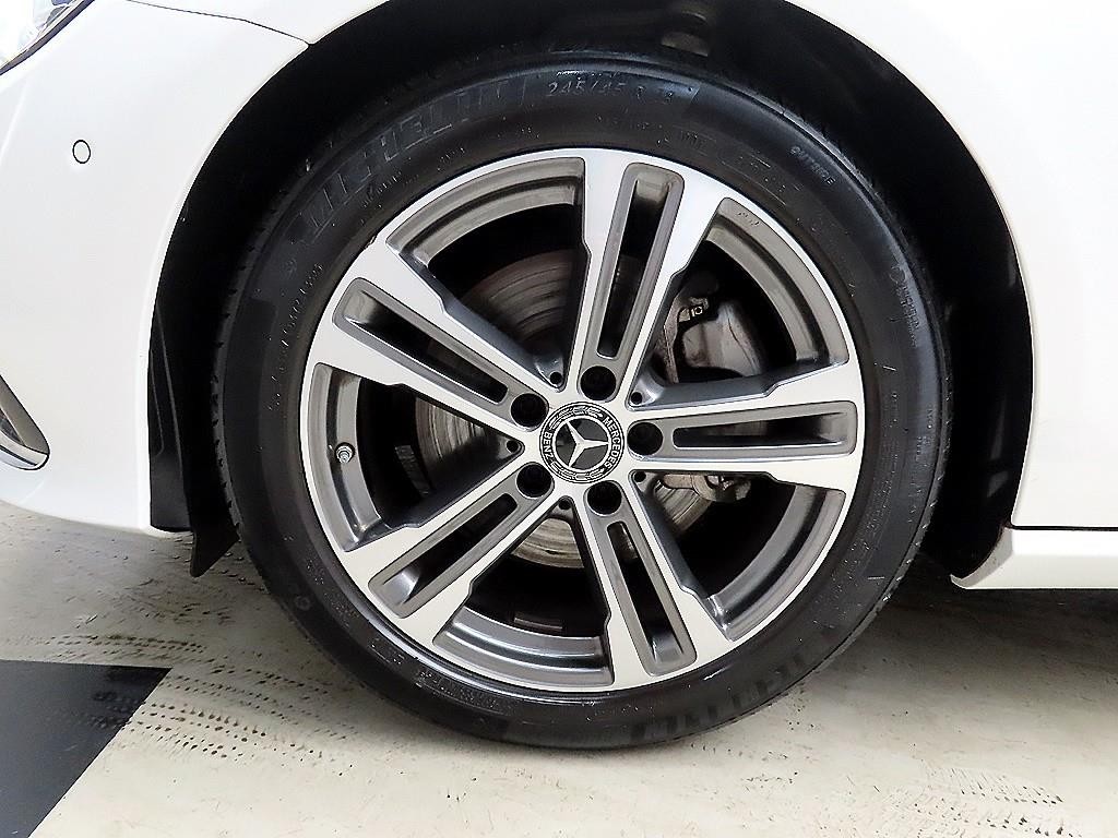 벤츠 E 클래스 E-클래스 W213 E250 아방가르드 이미지 20