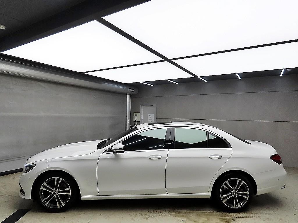 벤츠 E 클래스 E-클래스 W213 E250 아방가르드 이미지 4