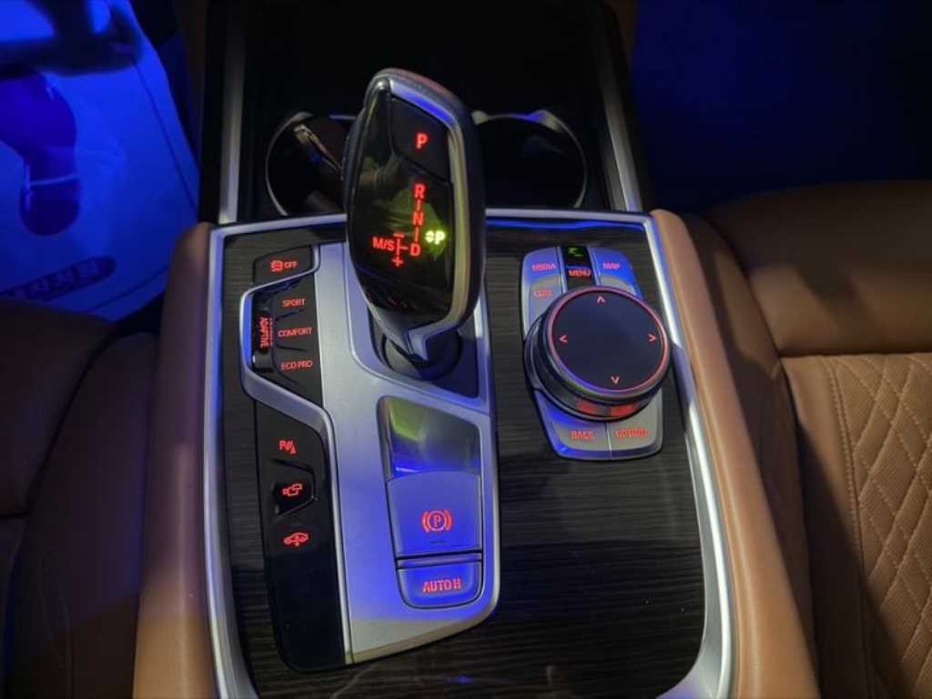 BMW 7시리즈 7시리즈 (G11) 740Li xDrive M SPORT 스포츠 이미지 12