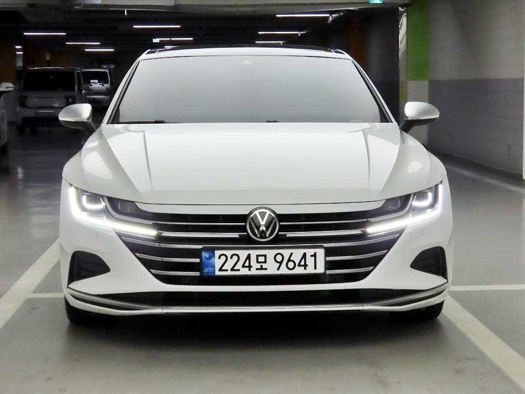 폭스바겐 아테온 2.0 TDI 프레스티지 이미지 1