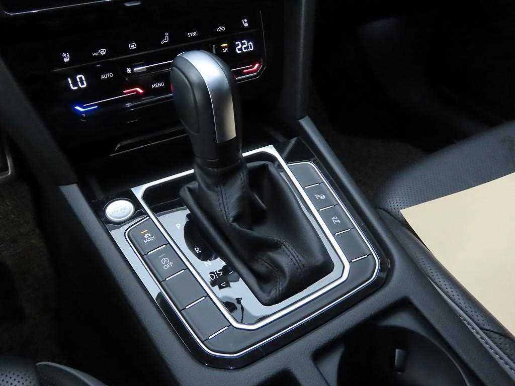 폭스바겐 아테온 2.0 TDI 프레스티지 이미지 10