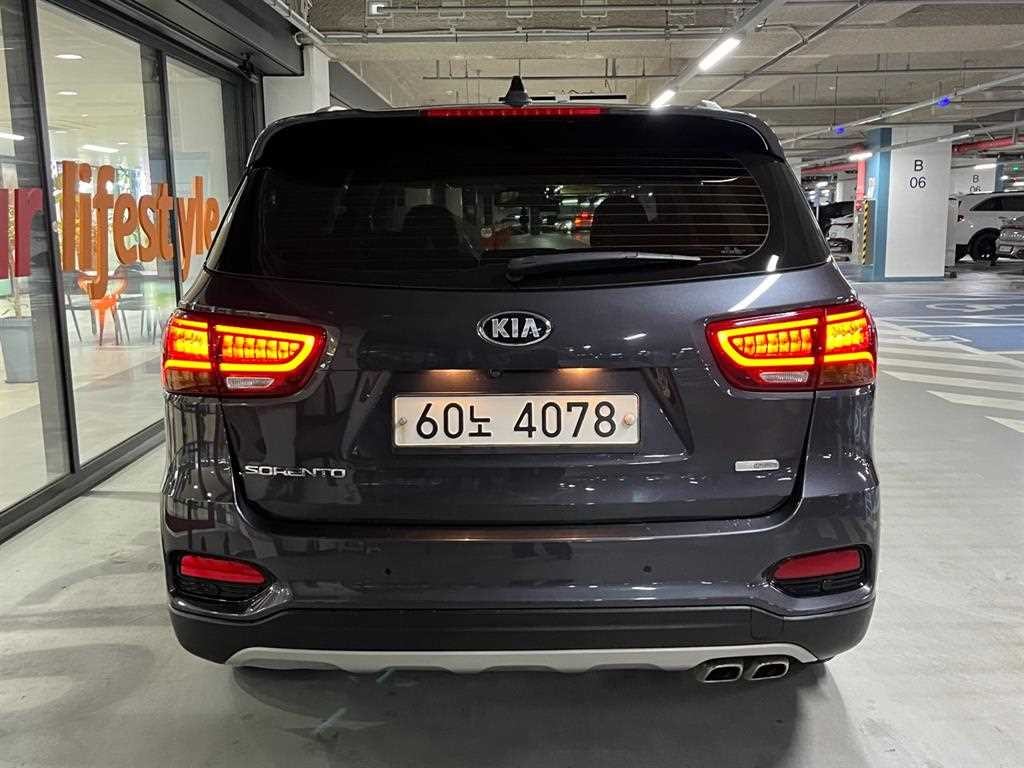 기아 쏘렌토 더 뉴 쏘렌토 디젤 2.2 2WD 노블레스 스페셜 이미지 5