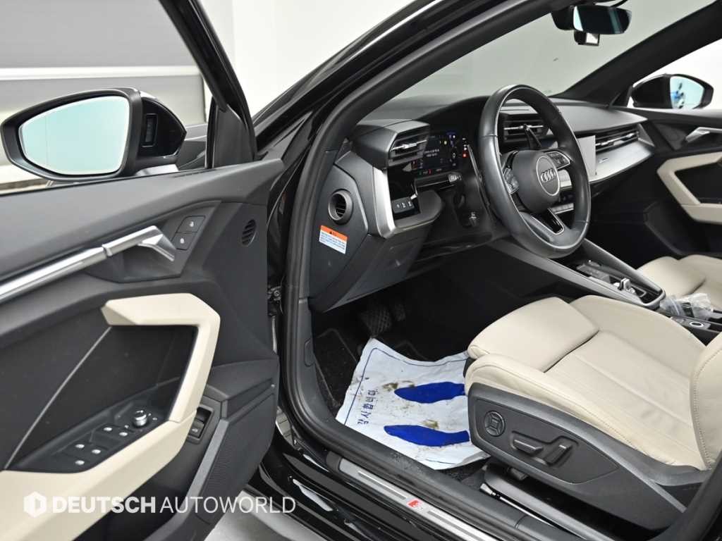 아우디 A3 A3(8Y) 40 TFSI 프리미엄 이미지 11
