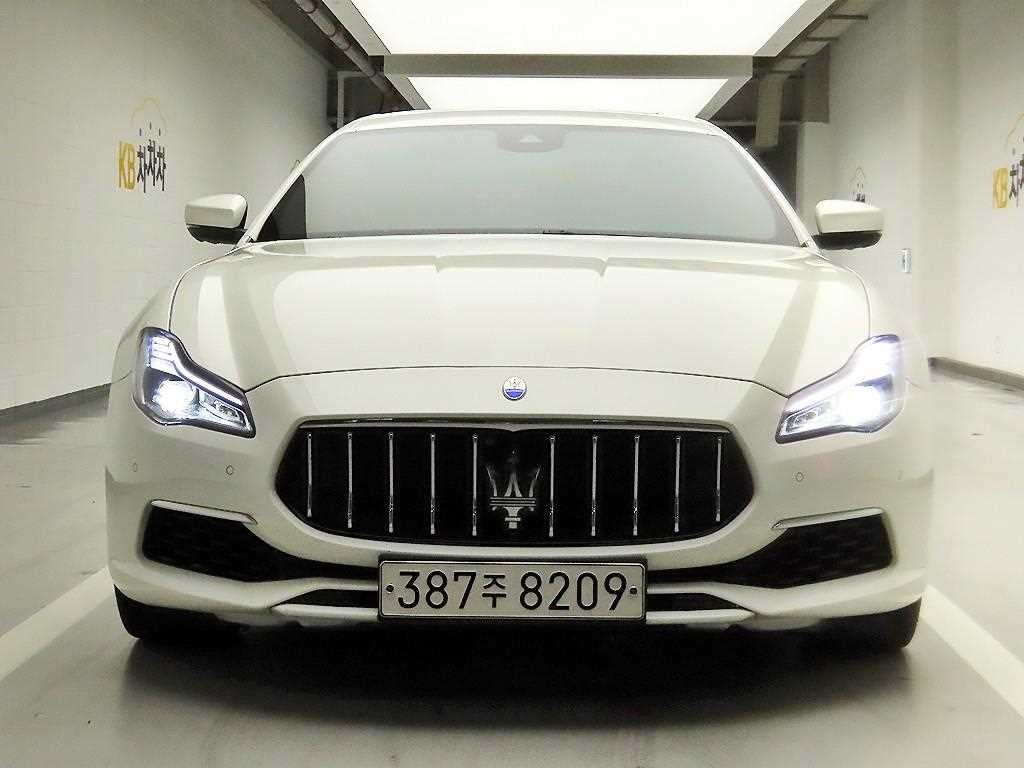 마세라티 콰트로포르테 S Q4 3.0 V6 그란루쏘 이미지 1