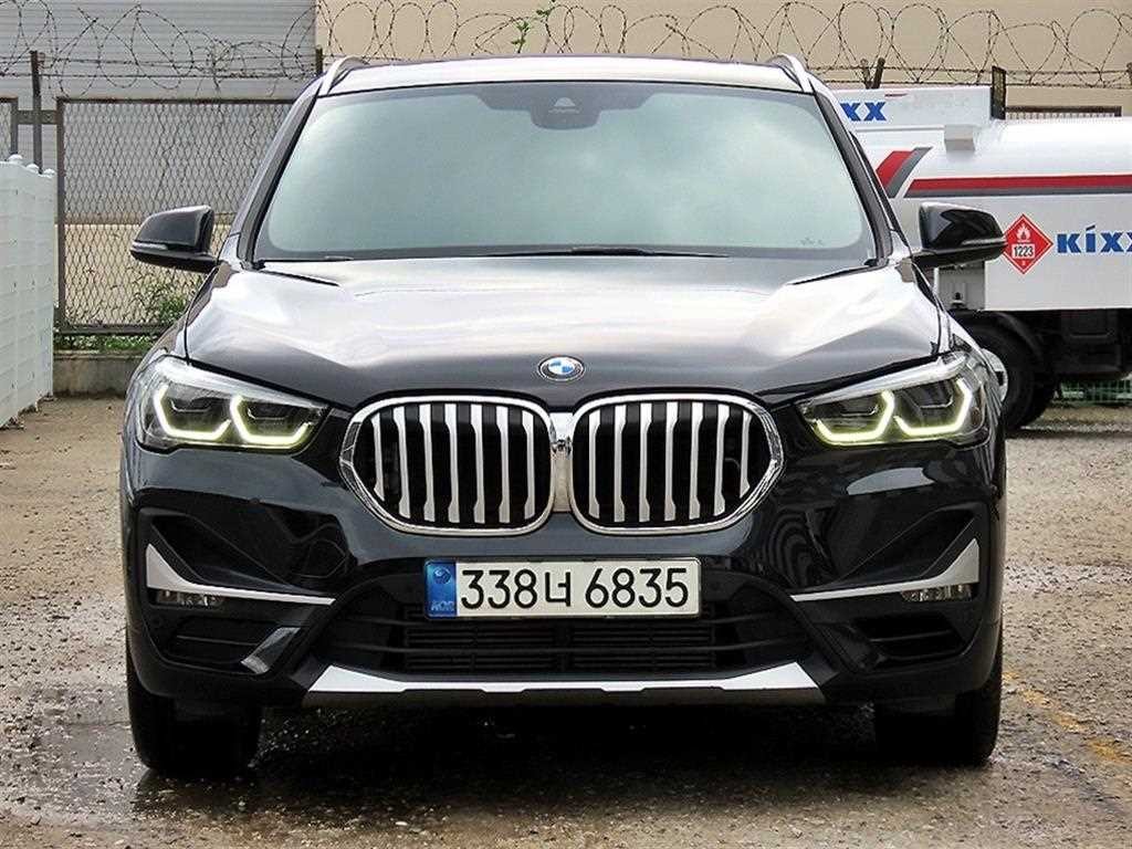 BMW X1 X1 (F48) xDrive 20i xLine 스페셜에디션 이미지 1