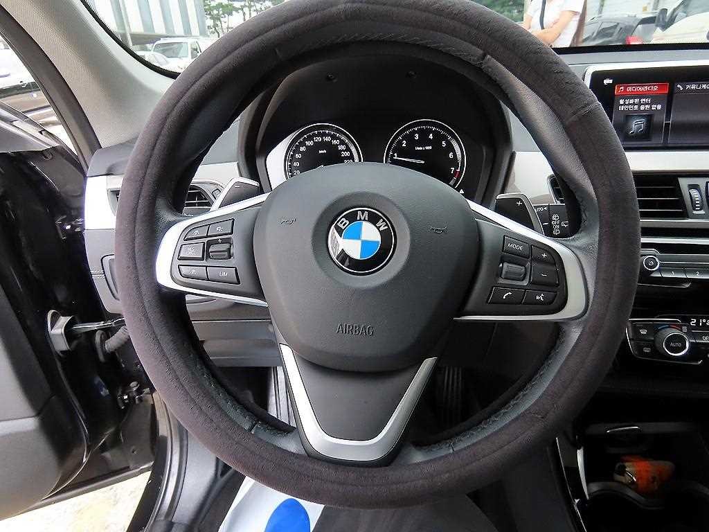 BMW X1 X1 (F48) xDrive 20i xLine 스페셜에디션 이미지 8