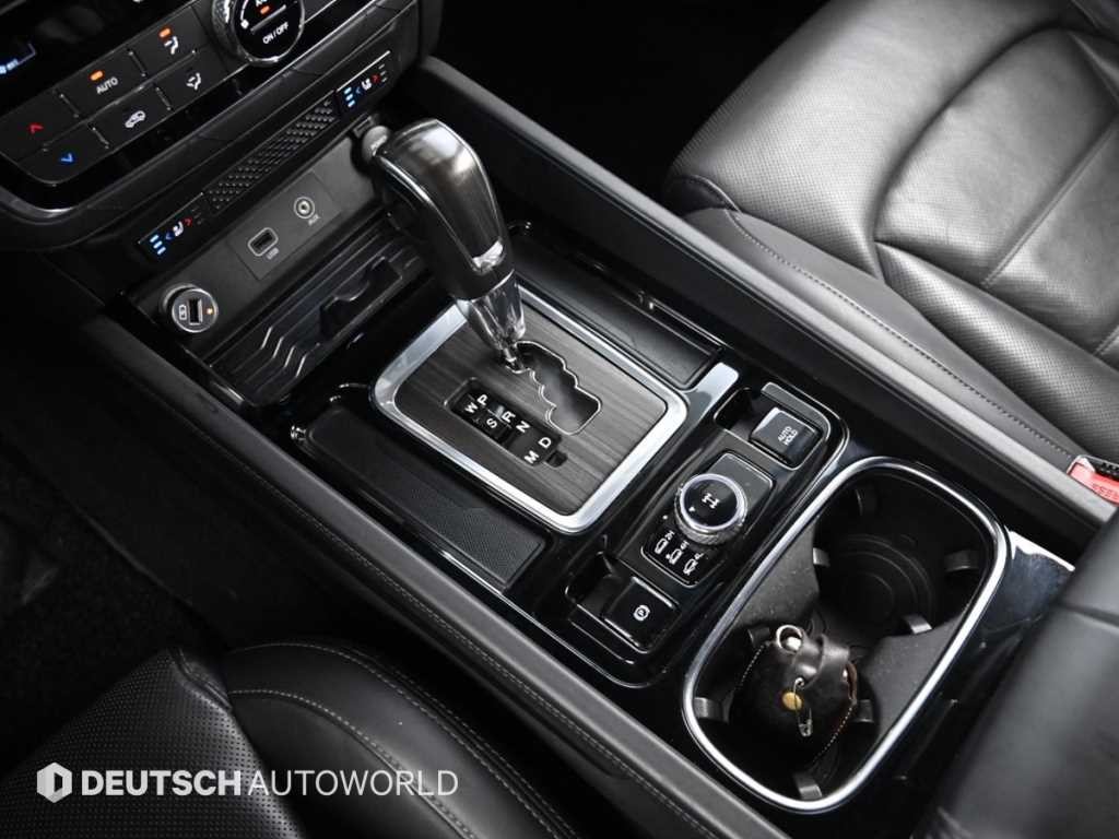 KG모빌리티(쌍용) 렉스턴 G4렉스턴 디젤 2.2 4WD 헤리티지 이미지 9