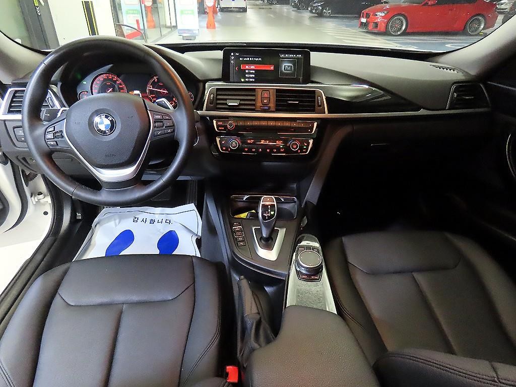 BMW 그란투리스모 3시리즈 GT (F34) GT 320D xDrive 프리미엄 이미지 10
