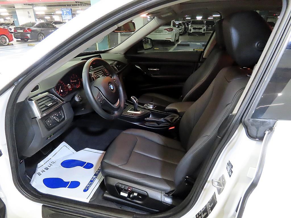 BMW 그란투리스모 3시리즈 GT (F34) GT 320D xDrive 프리미엄 이미지 6