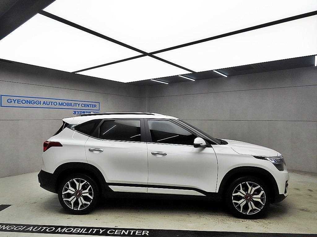 기아 셀토스 디젤 1.6 2WD 시그니처 이미지 2