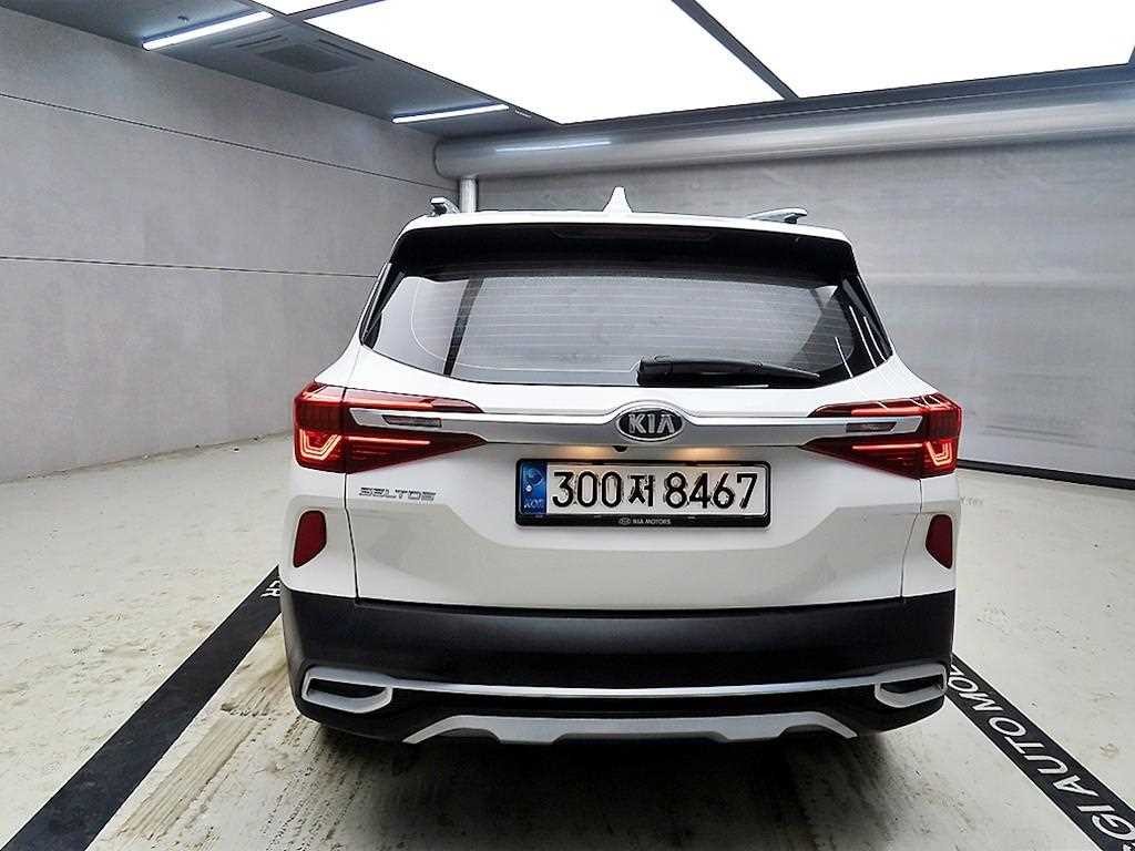 기아 셀토스 디젤 1.6 2WD 시그니처 이미지 3