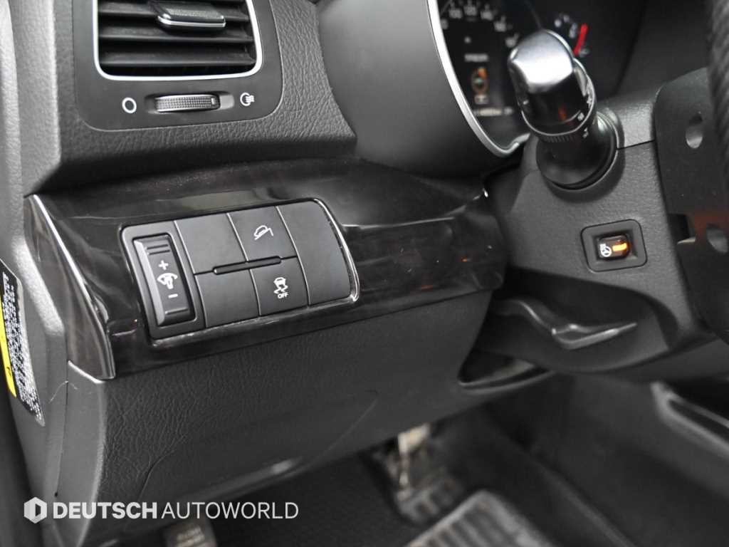 기아 쏘렌토 뉴 쏘렌토 R 2WD 2.0 프레스티지 이미지 17