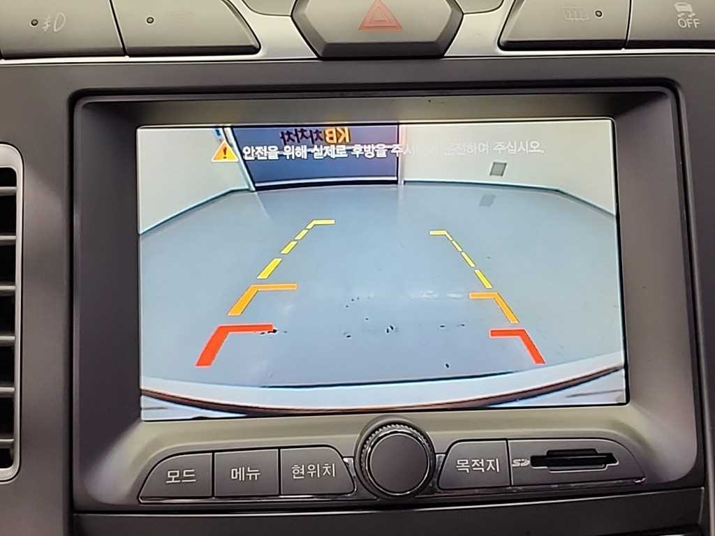 KG모빌리티(쌍용) 코란도 코란도투리스모 4WD GT 9인승 이미지 16