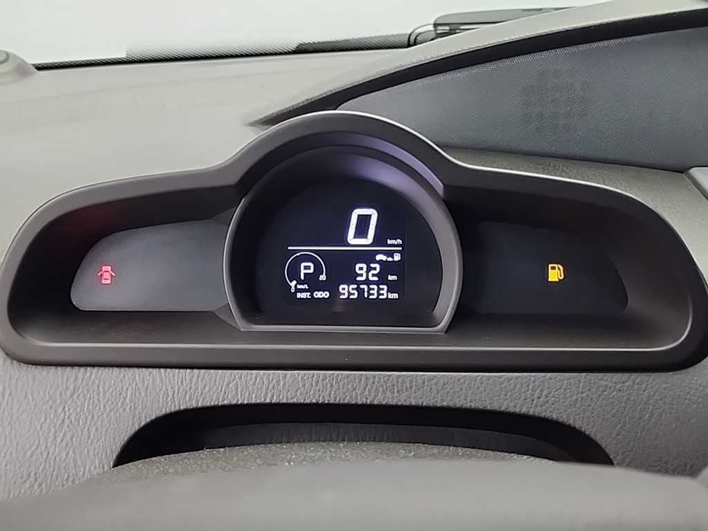 KG모빌리티(쌍용) 코란도 코란도투리스모 4WD GT 9인승 이미지 6