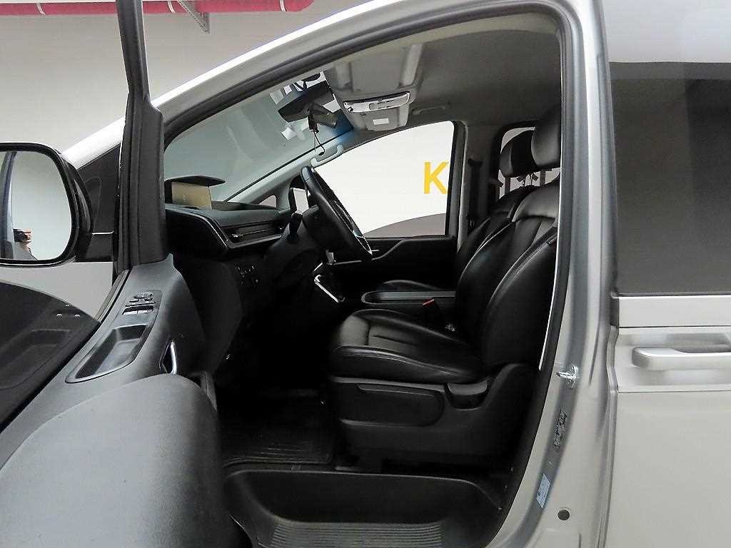 현대 스타리아 2WD 디젤 카고 모던 5인승 이미지 13