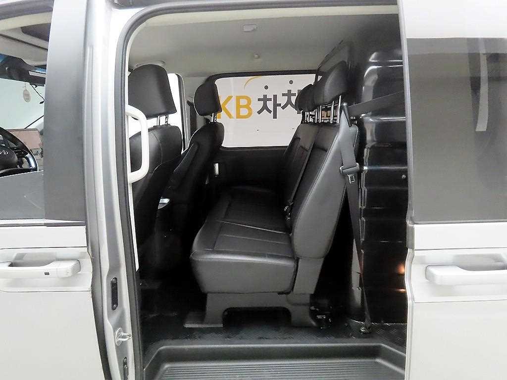 현대 스타리아 2WD 디젤 카고 모던 5인승 이미지 14