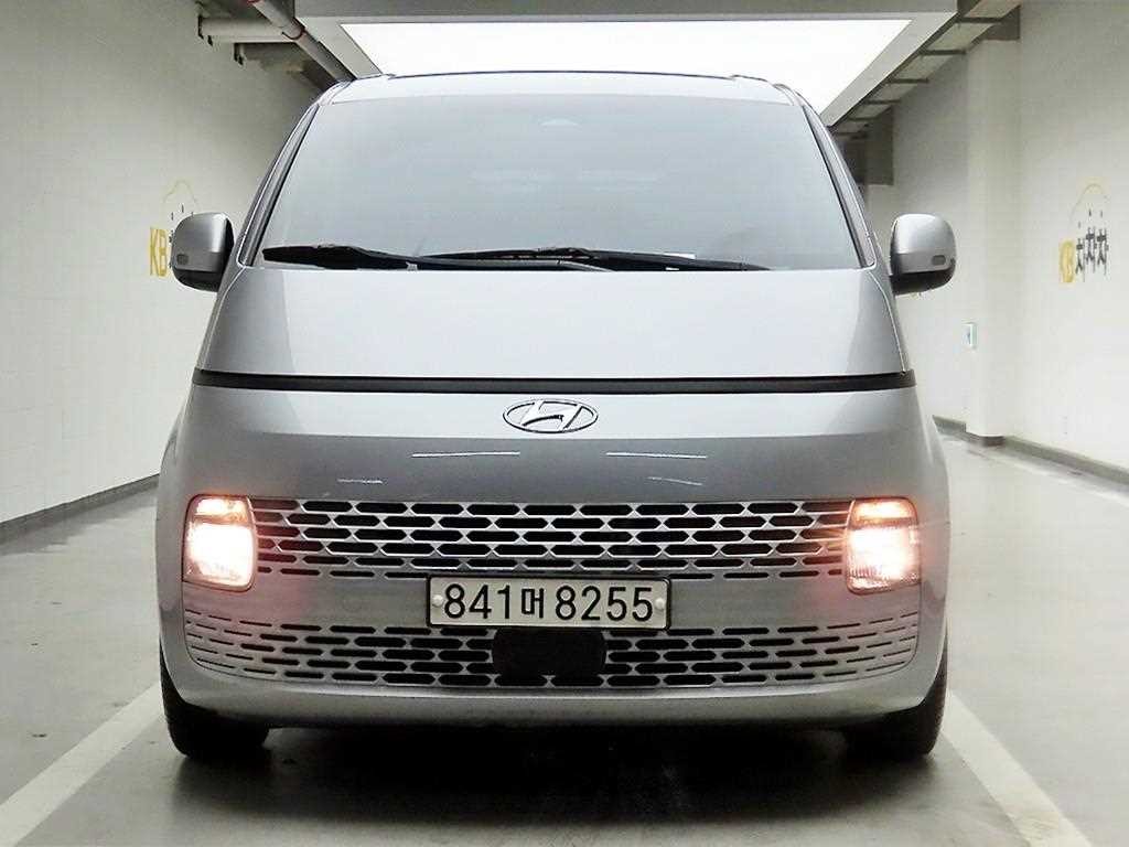 현대 스타리아 2WD 디젤 카고 모던 5인승 이미지 2