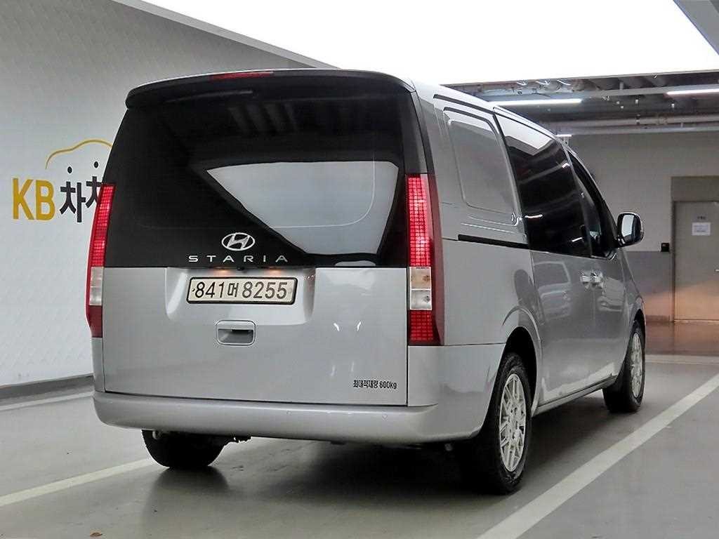 현대 스타리아 2WD 디젤 카고 모던 5인승 이미지 4