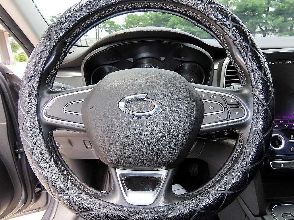 르노코리아(삼성) SM6 LPG 2.0 LPe SE(렌터카) 이미지 8