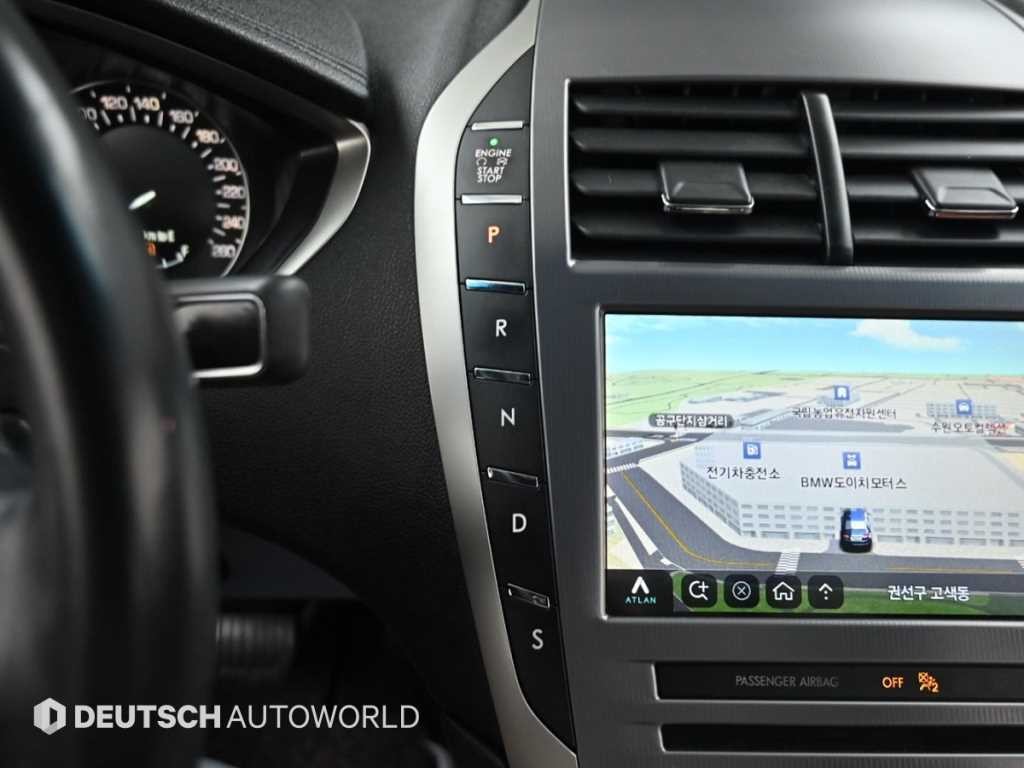 링컨 MKZ 뉴 MKZ 리저브 300A FWD 이미지 9