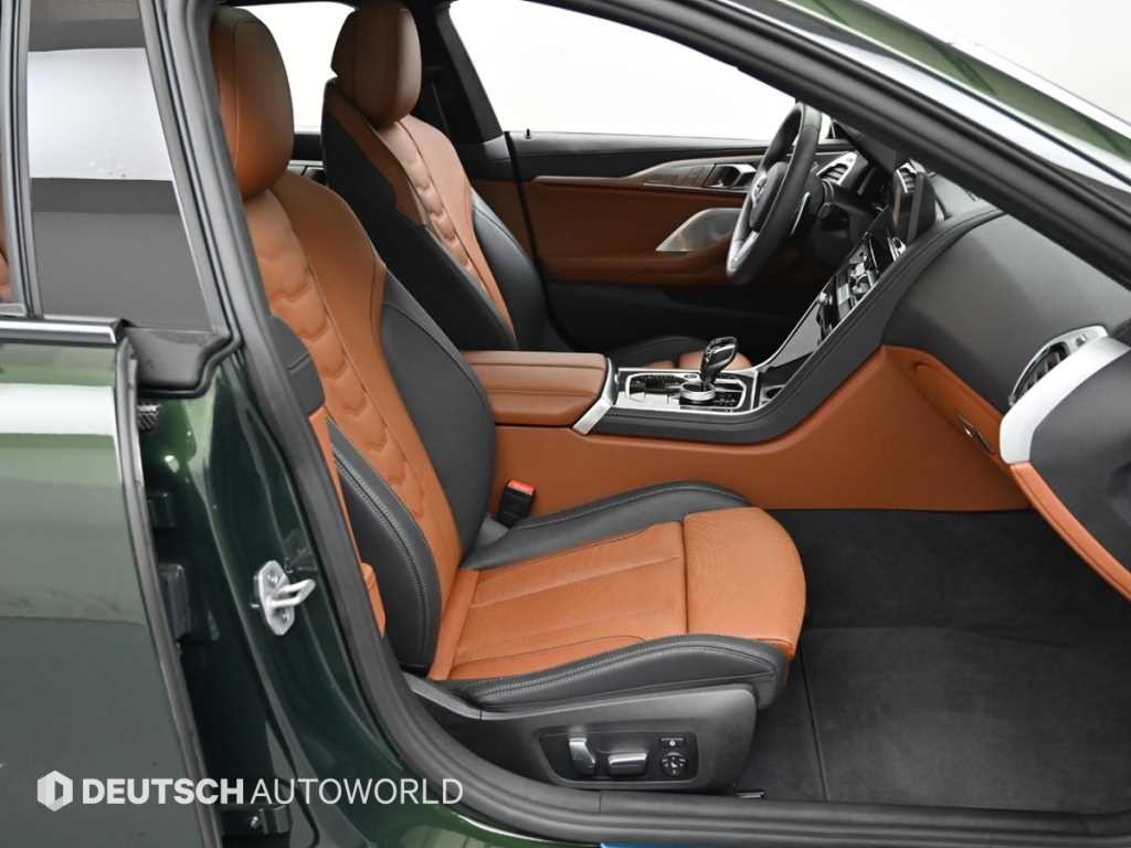 BMW 8시리즈 8시리즈 (G15) M850i xDrive 그란 쿠페 이미지 10