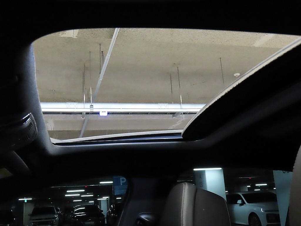 BMW 5시리즈 5시리즈 (G30) 530d M 스포츠 이미지 17