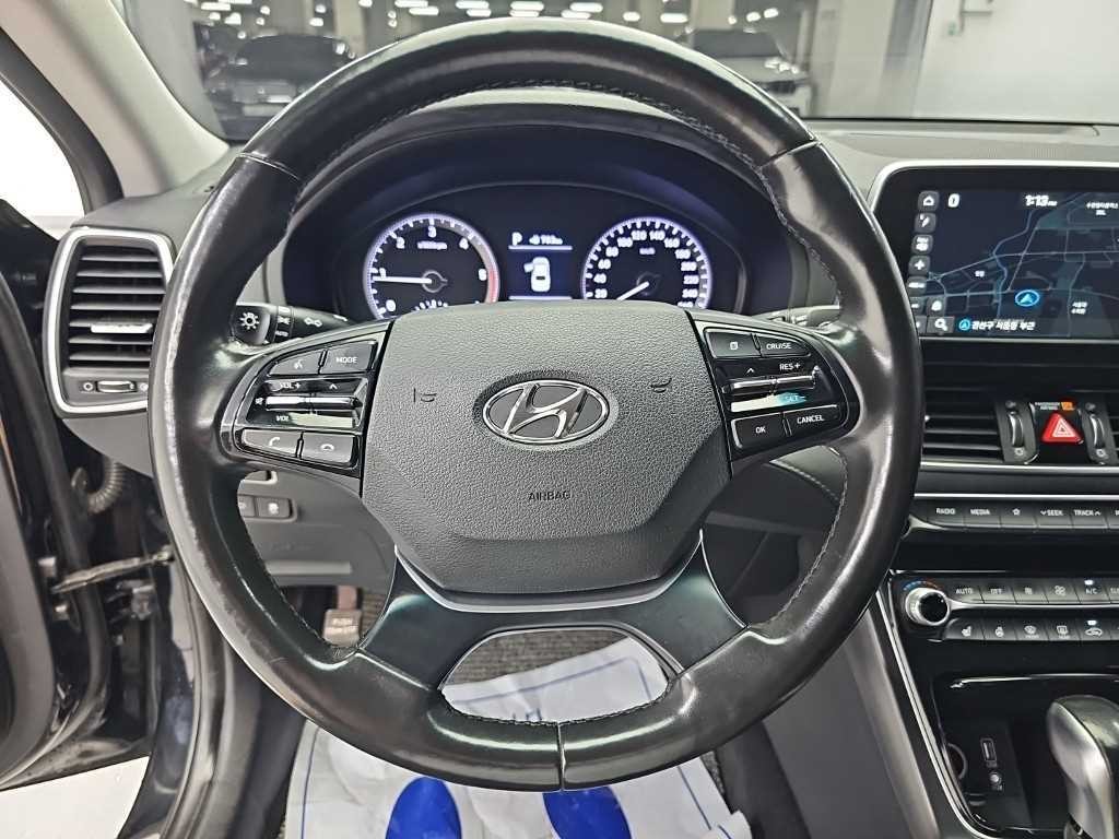 현대 그랜저 그랜저 IG 2.2 VGT 프리미엄 이미지 9