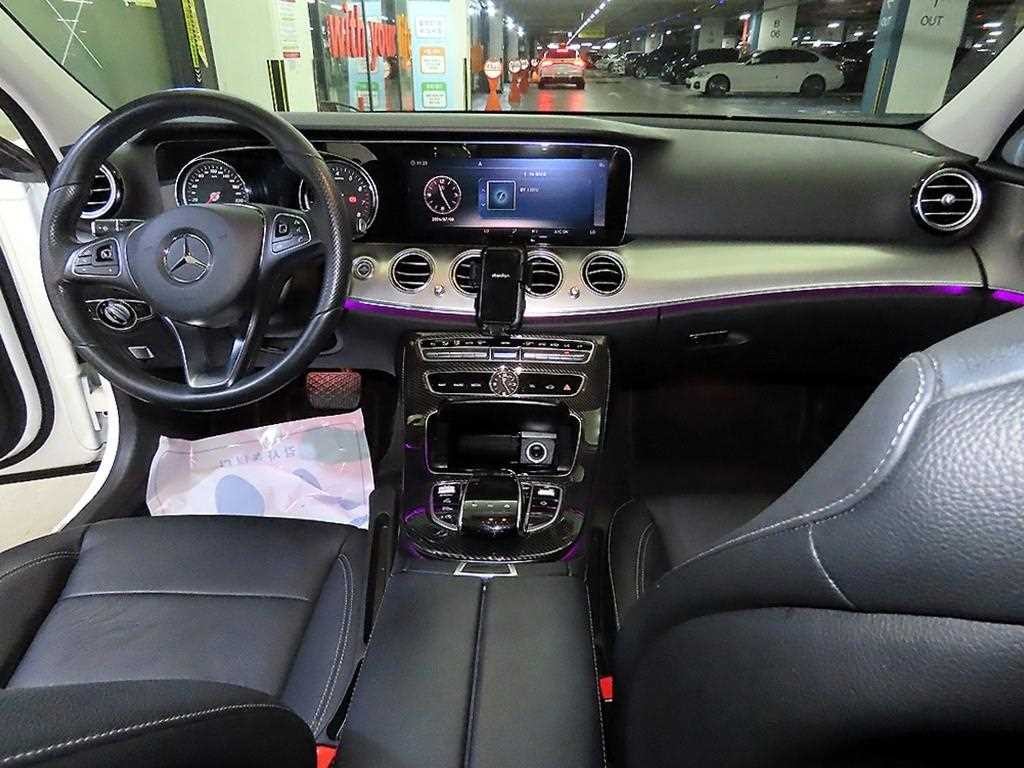 벤츠 E 클래스 E-클래스 W213 E200 아방가르드 이미지 10