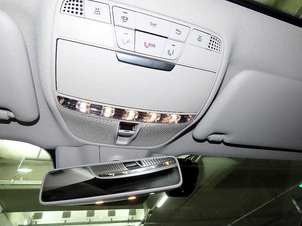 벤츠 E 클래스 E-클래스 W213 E200 아방가르드 이미지 16