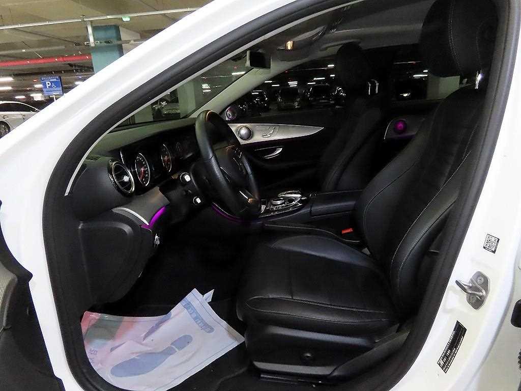 벤츠 E 클래스 E-클래스 W213 E200 아방가르드 이미지 6