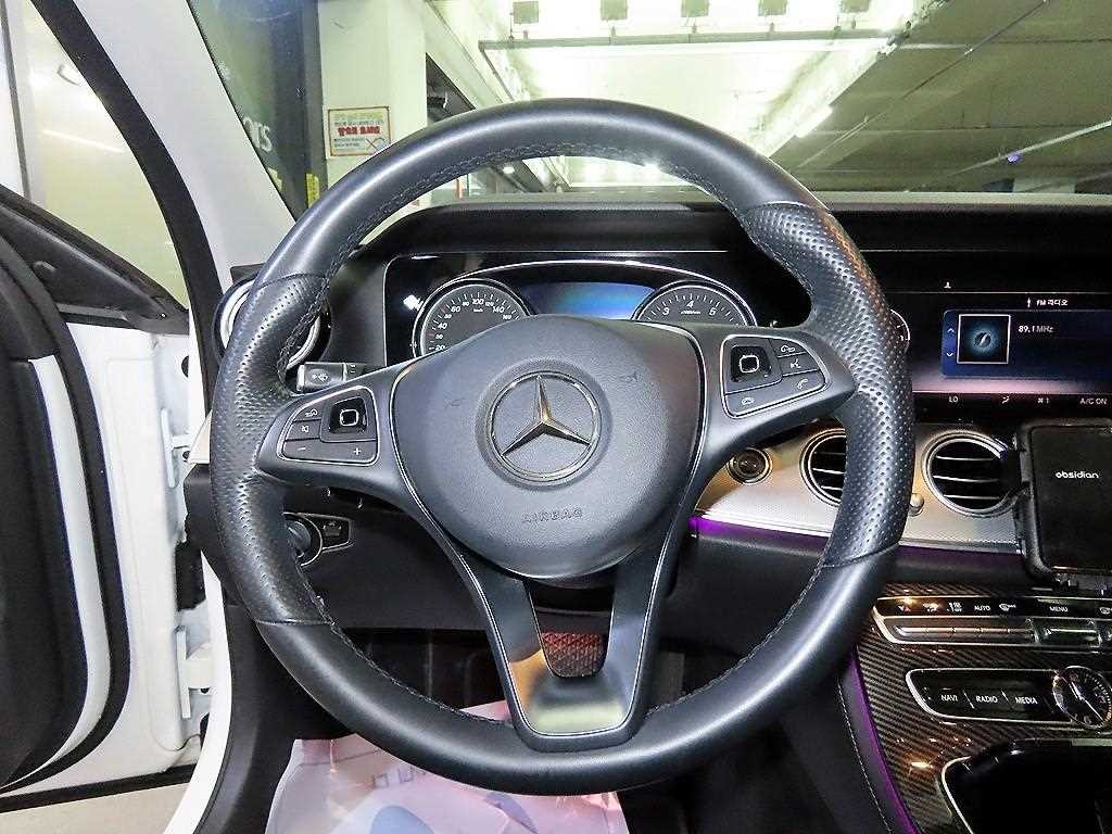 벤츠 E 클래스 E-클래스 W213 E200 아방가르드 이미지 8