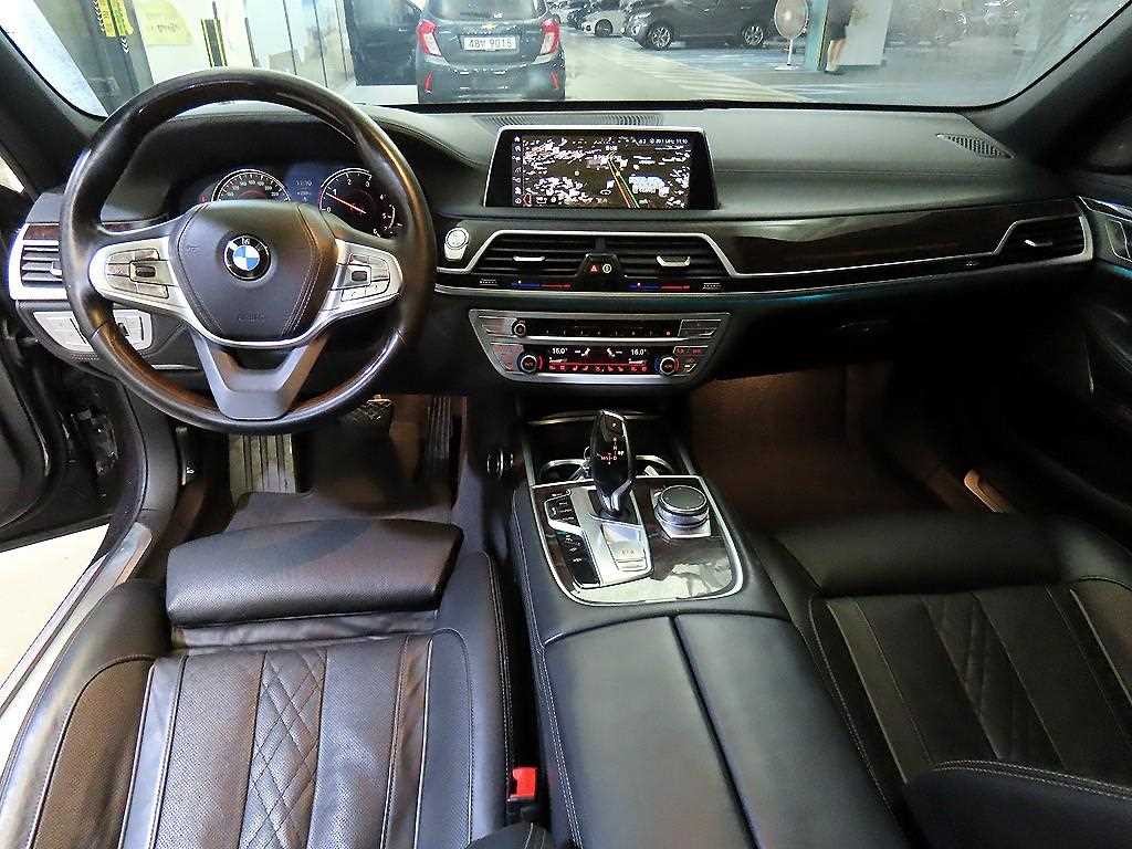 BMW 7시리즈 7시리즈 (G11) 730Ld xDrive 이미지 10