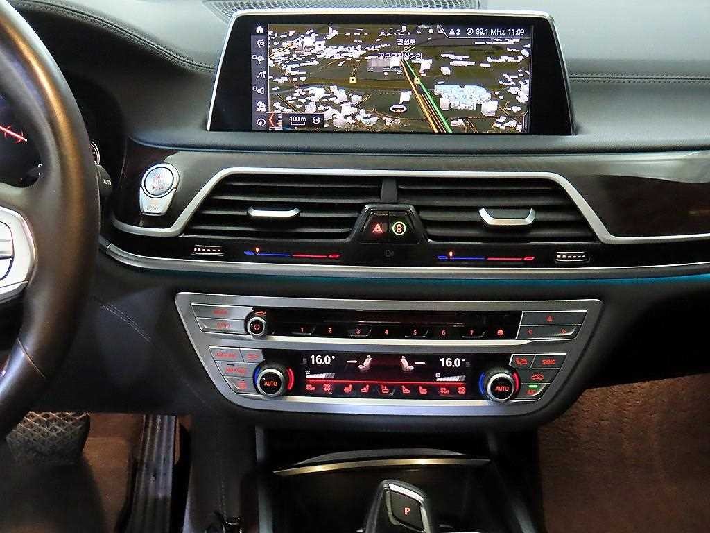 BMW 7시리즈 7시리즈 (G11) 730Ld xDrive 이미지 11