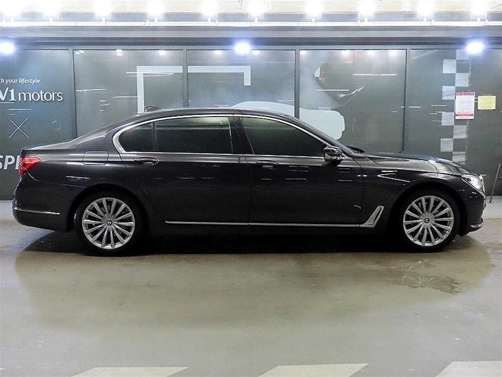 BMW 7시리즈 7시리즈 (G11) 730Ld xDrive 이미지 3
