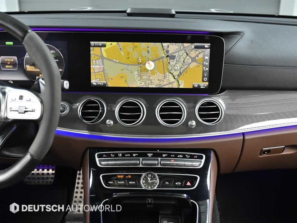 벤츠 E 클래스 E-클래스 W213 E53 AMG 4MATIC+ 이미지 14