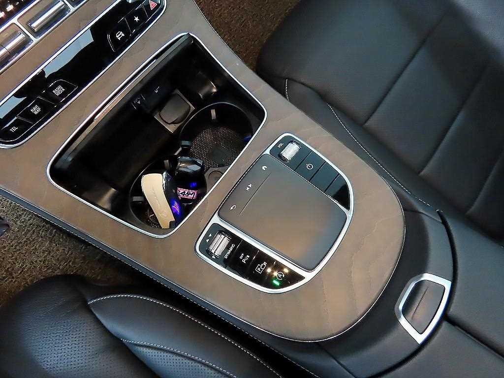 벤츠 E 클래스 E-클래스 W213 E250 아방가르드 이미지 13