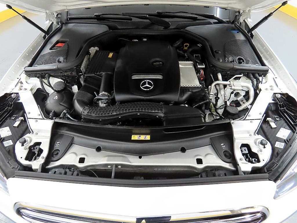 벤츠 E 클래스 E-클래스 W213 E250 아방가르드 이미지 19