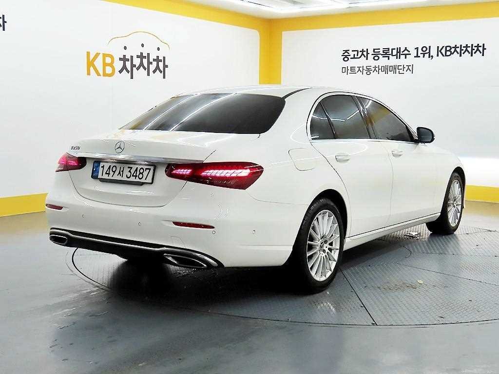 벤츠 E 클래스 E-클래스 W213 E250 아방가르드 이미지 4