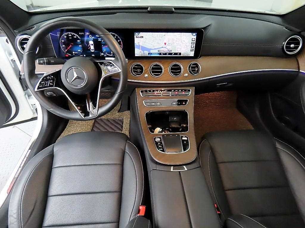 벤츠 E 클래스 E-클래스 W213 E250 아방가르드 이미지 7
