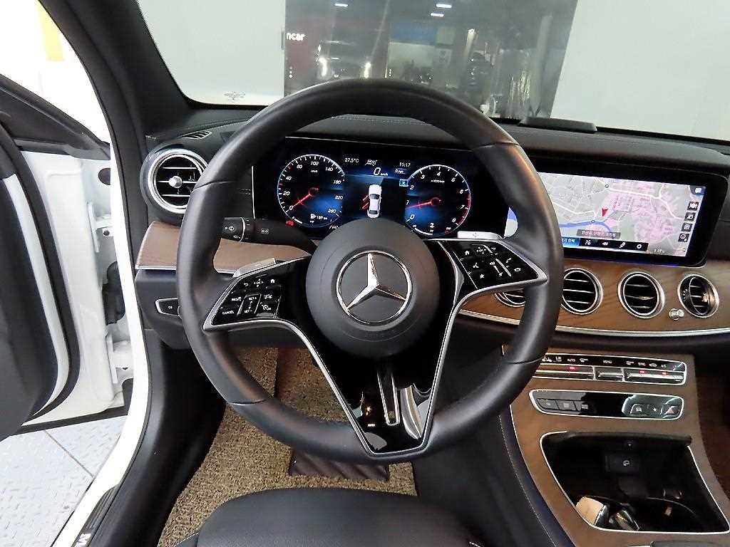 벤츠 E 클래스 E-클래스 W213 E250 아방가르드 이미지 9